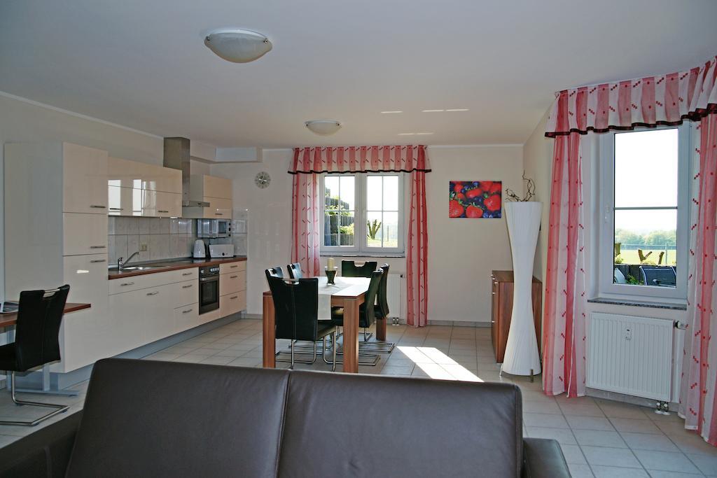 Ferienwohnung Bergblick Xanten Kamer foto